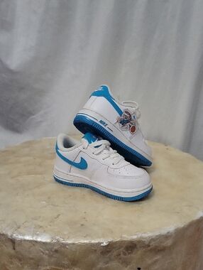Nike Kids x Space Jam Air Force 1 "Hare" Size 8c
